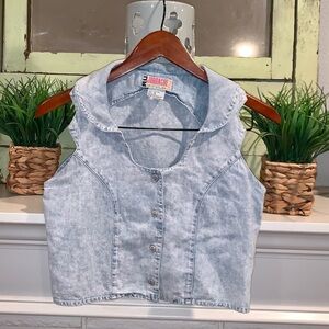 JORDACHE Vintage 80s Acid Wash Cropped Button Down Top Size Small